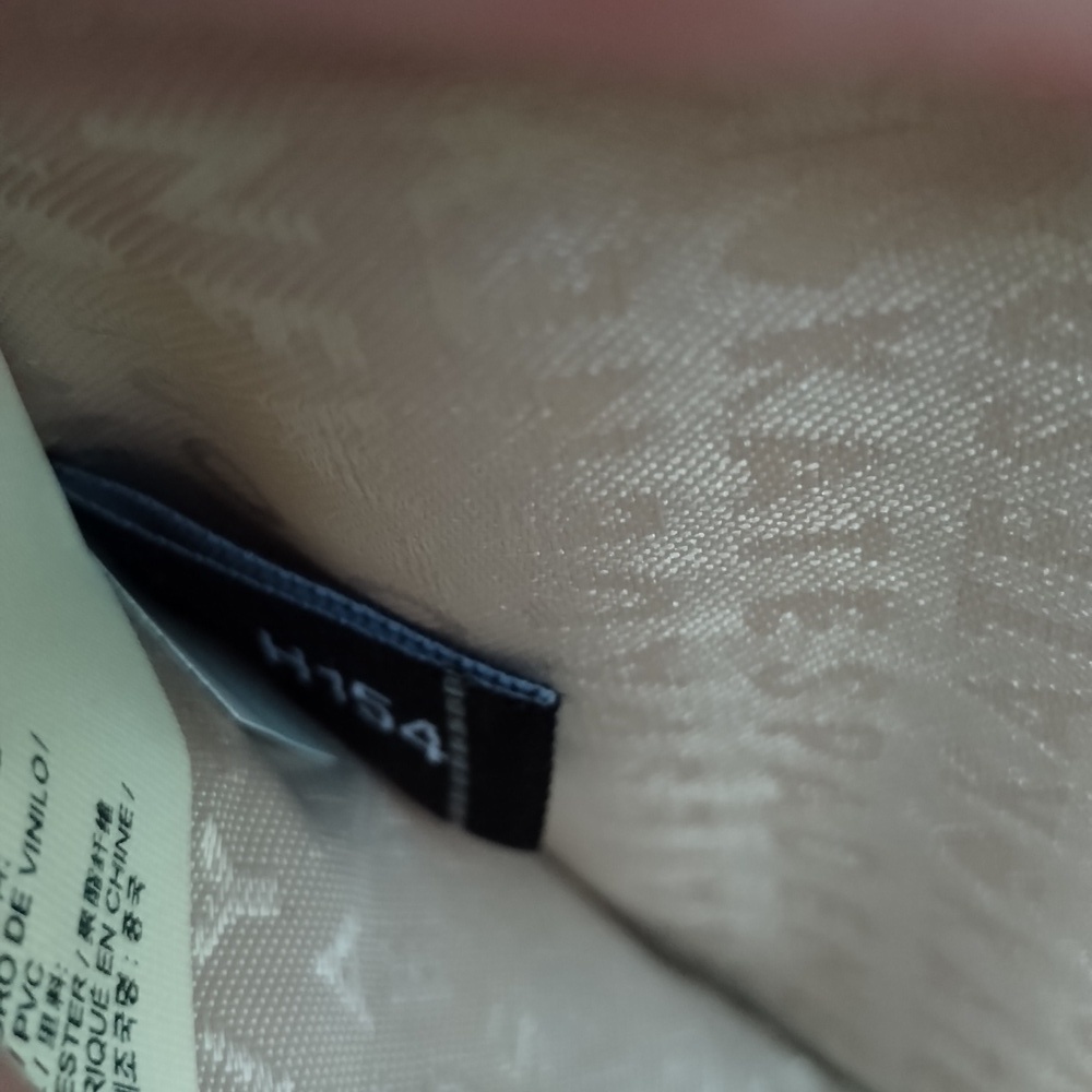 EUC KATE SPADE Imogene Talk The Talk PARROT Leather Wallet/Passport Holder - Picture 10 of 12
